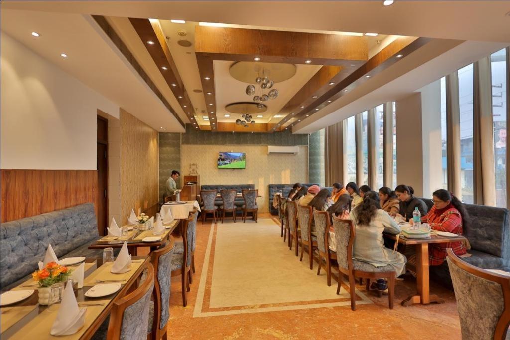 Hotel The Amaris Rishikesh Luaran gambar